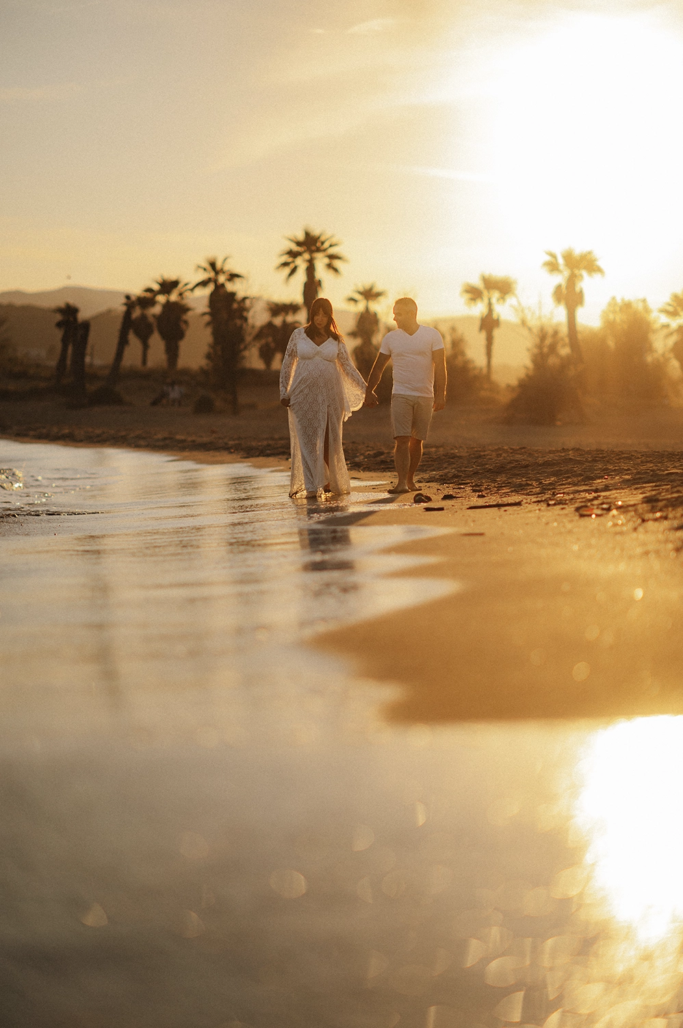 seance-photo-grossesse-plage-saint-raphael